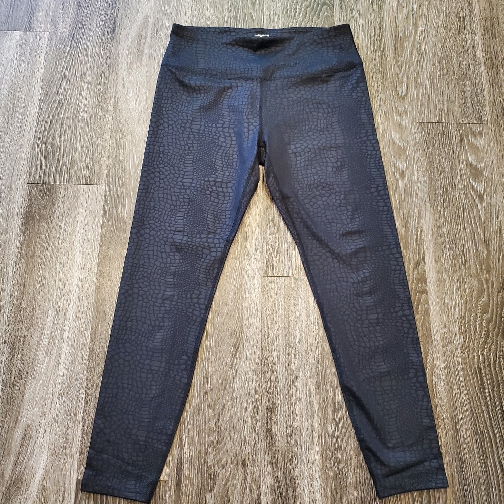 BOGO Layer8 Leggings Snake Print